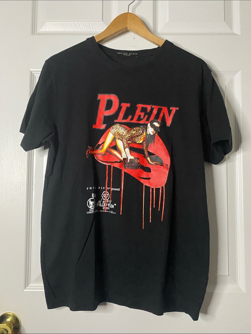 Philipp Plein Black Tee with Red Lip and Gold Leopard Accent #12